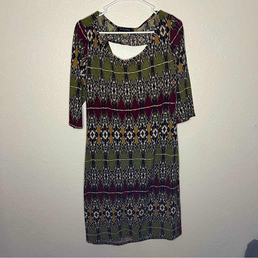Fashion to Figure Burgundy & Mustard Geometric Long Sleeve Scoop Neck Top 2X